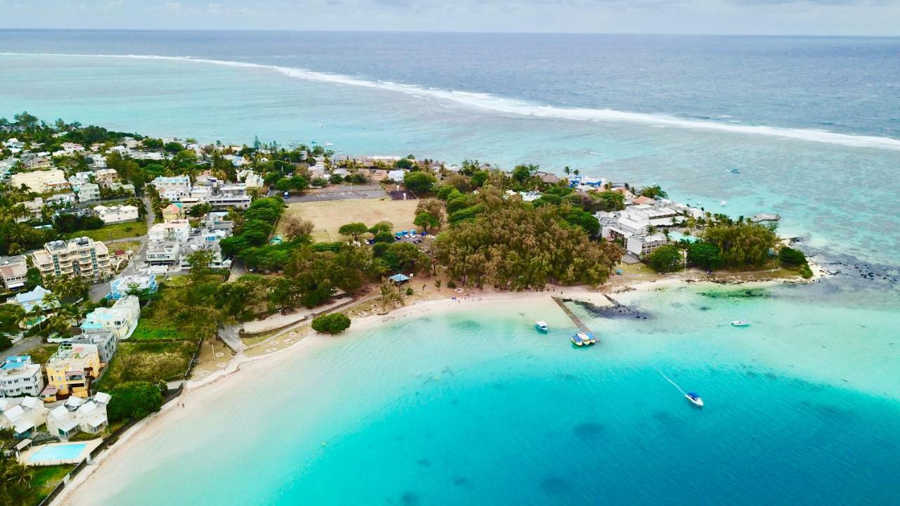 Villa Bella Charming Beachfront Guesthouse Blue Bay Extérieur photo