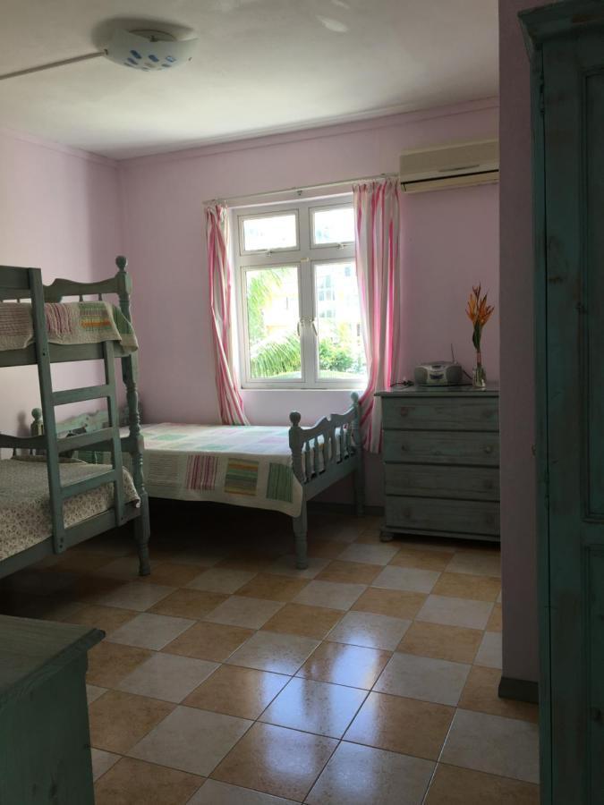 Villa Bella Charming Beachfront Guesthouse Blue Bay Extérieur photo